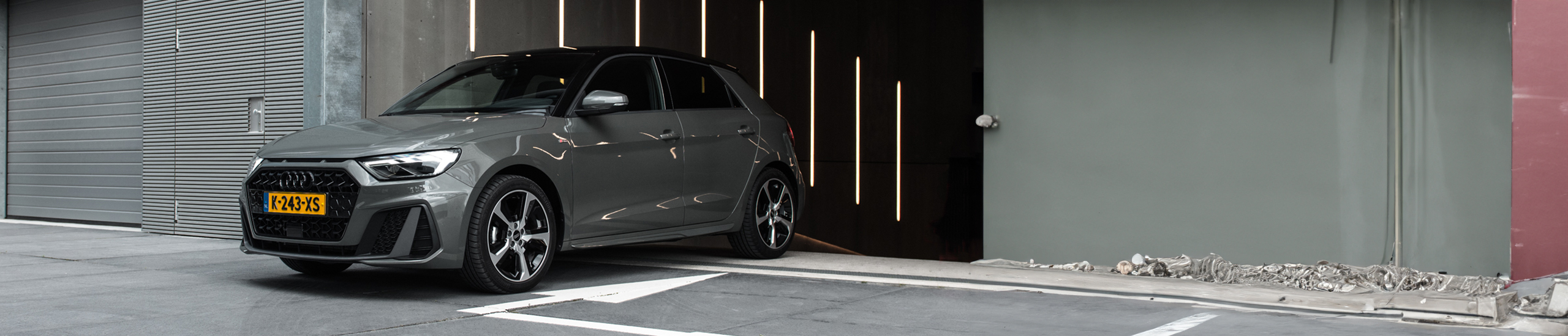 Met zijn karakteristieke, vlotte design pakt de tweede generatie van de A1 de lijnen op van de eerste Audi quattro. 