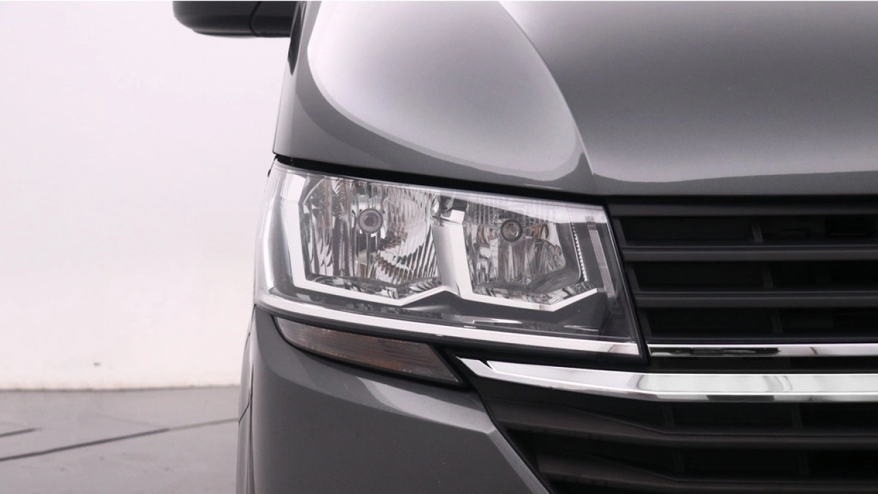 VW Bedrijfswagens Transporter L2H1 2.0 TDI 110pk Economy Business