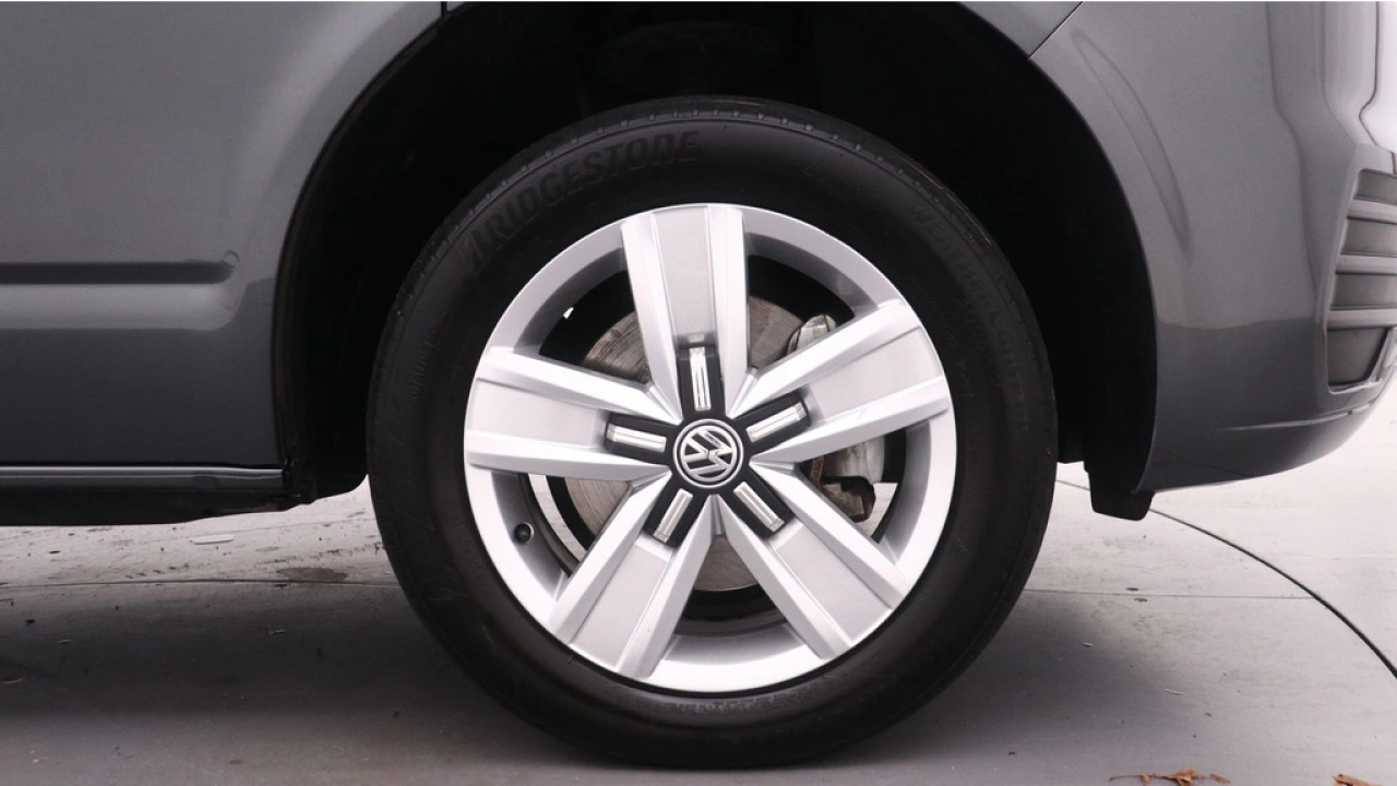 VW Bedrijfswagens Transporter L2H1 2.0 TDI 110pk Economy Business