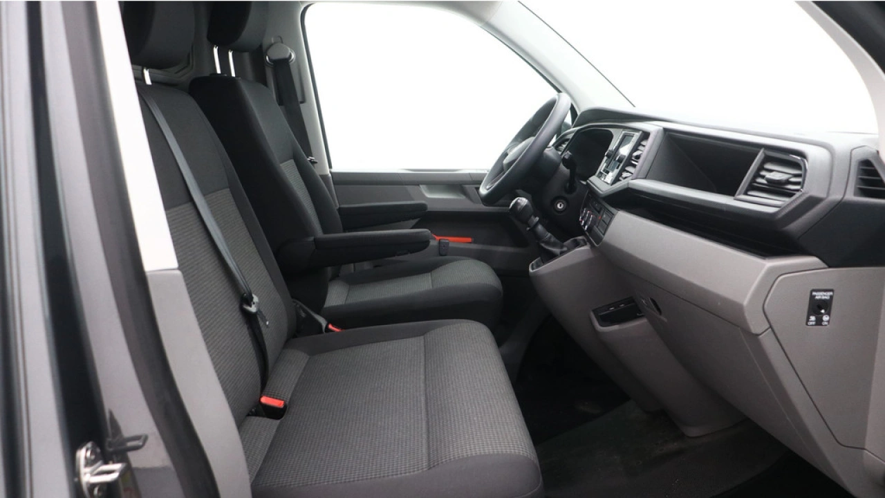 VW Bedrijfswagens Transporter L2H1 2.0 TDI 110pk Economy Business