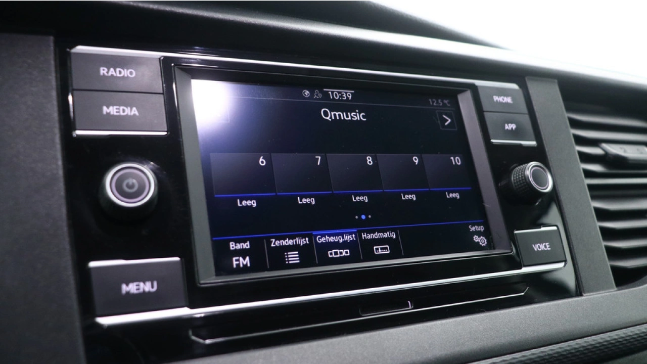 VW Bedrijfswagens Transporter L2H1 2.0 TDI 110pk Economy Business