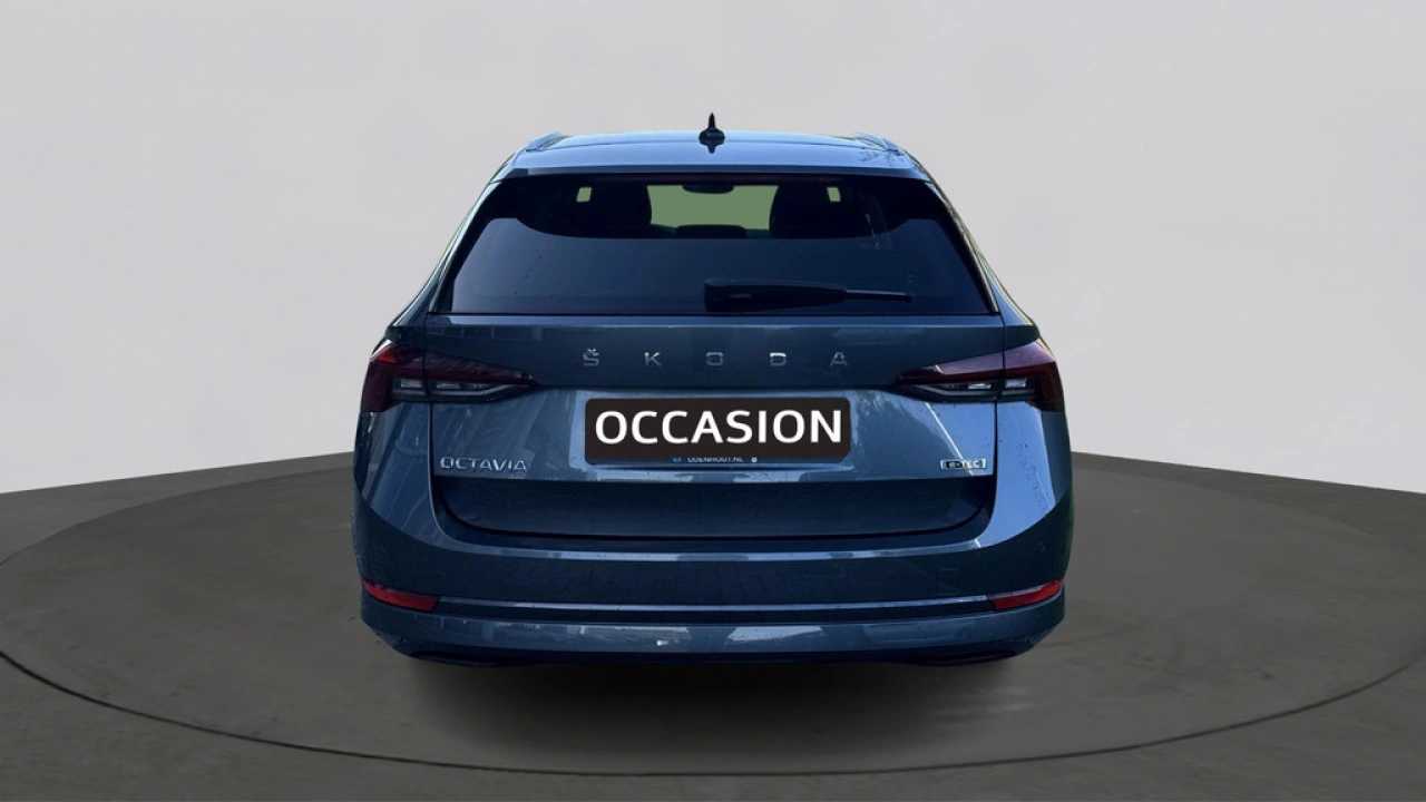 Škoda Octavia Combi 1.0 e-TSI Business Edition Plus