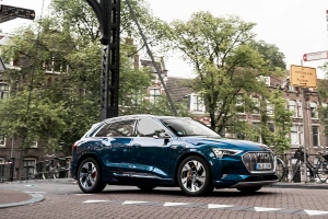 Audi scherpt elektro-offensief aan