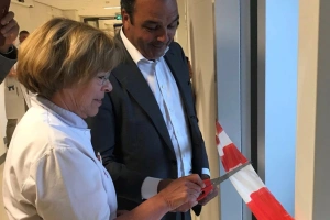 Kurt Verhees opent nieuwe familiekamer JBZ