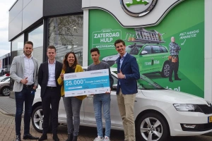 25.000ste private lease-relatie VWPFS betreft klant van Autobedrijf Van den Udenhout