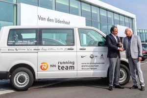 Van den Udenhout vervoert atleten NN Running Team