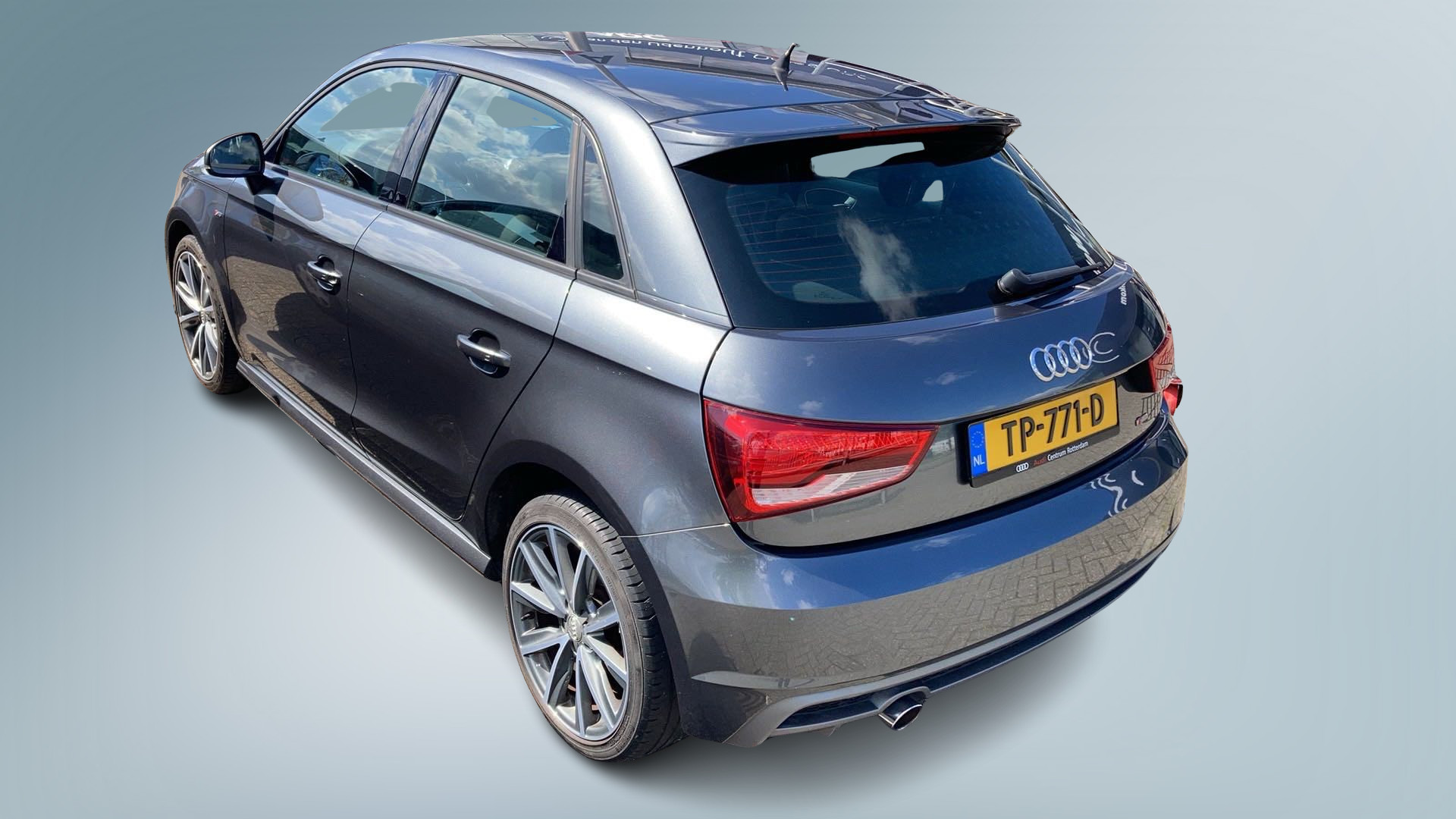 Audi A1