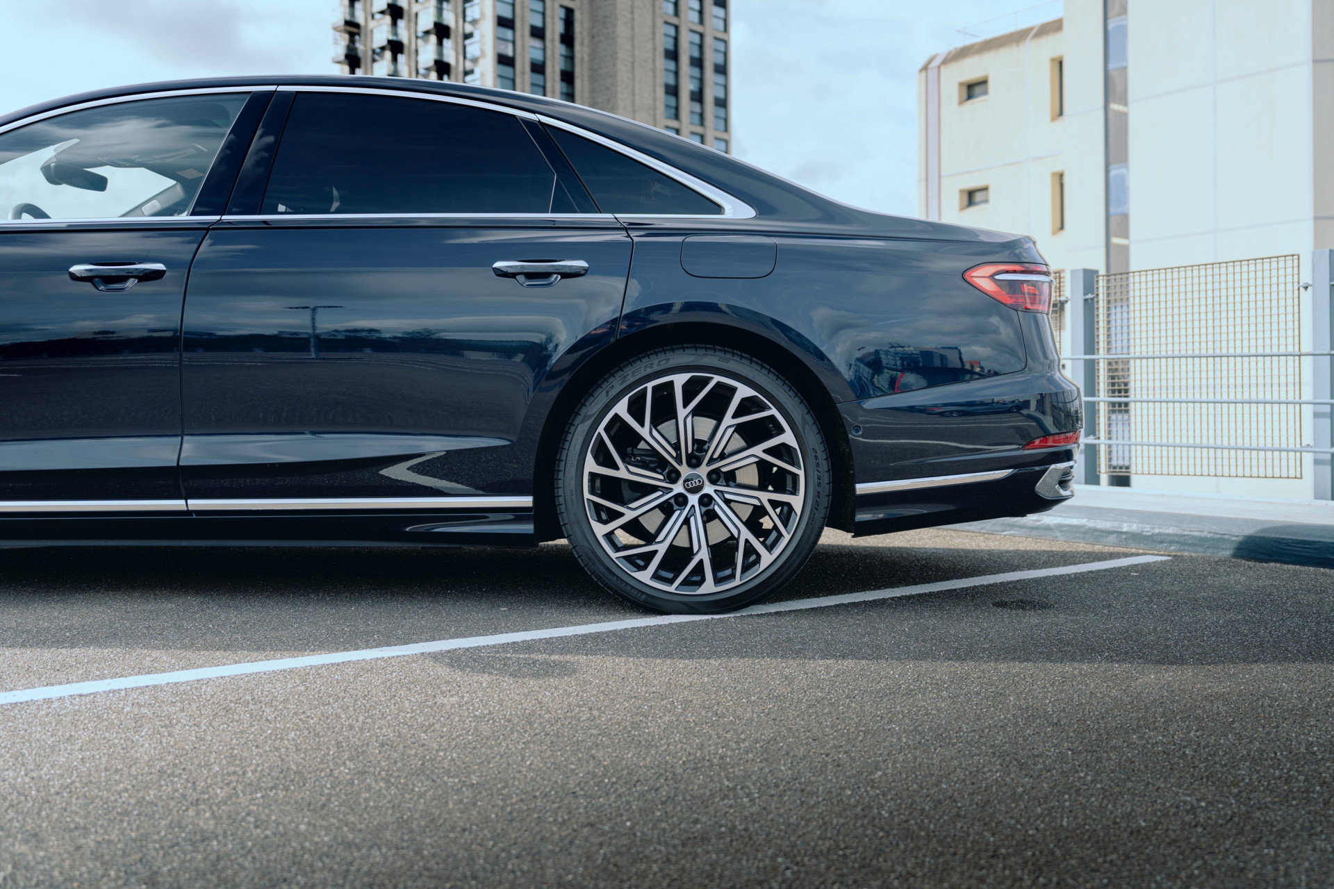 Audi A8