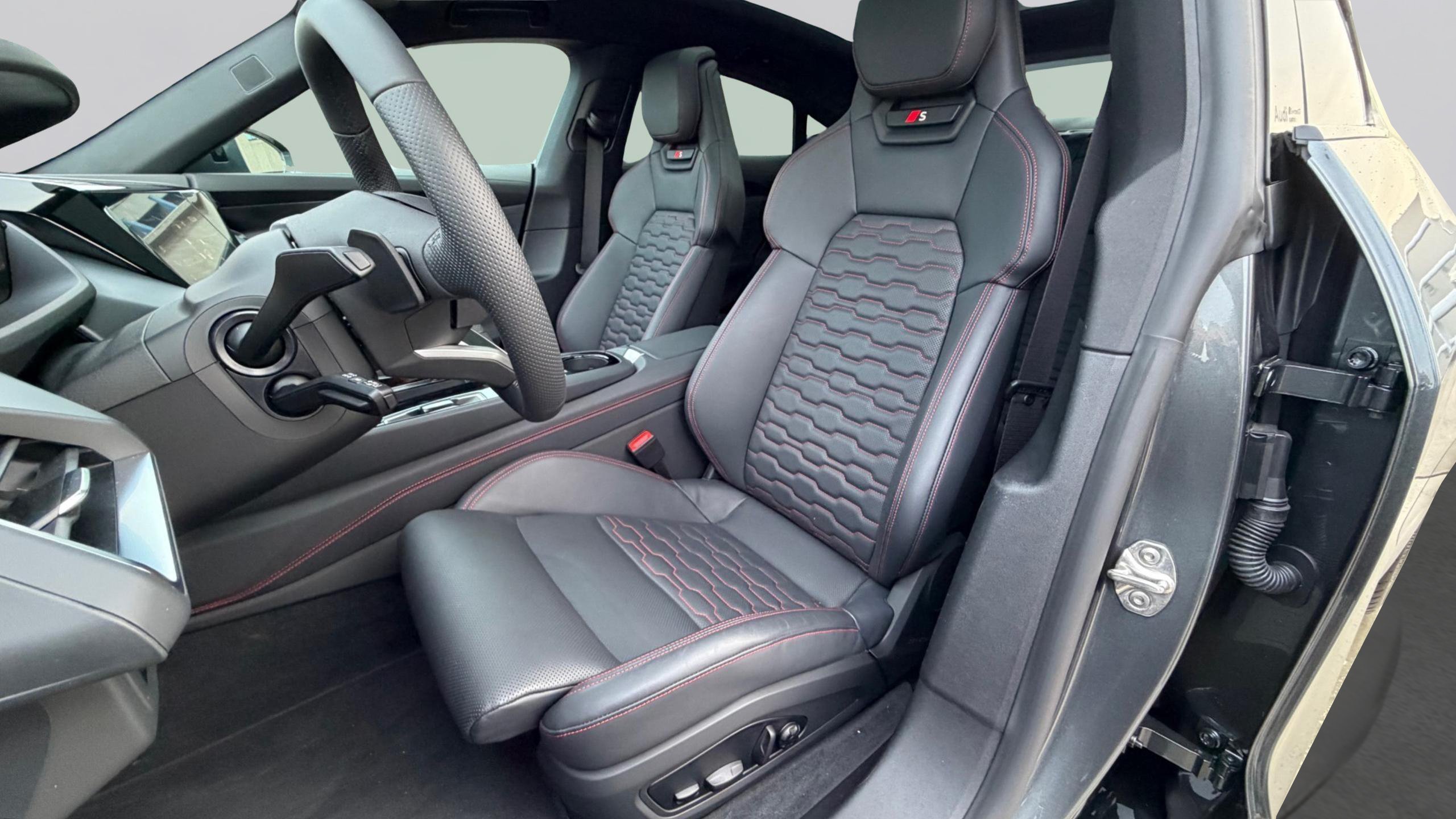 Audi e-tron GT QUATTRO