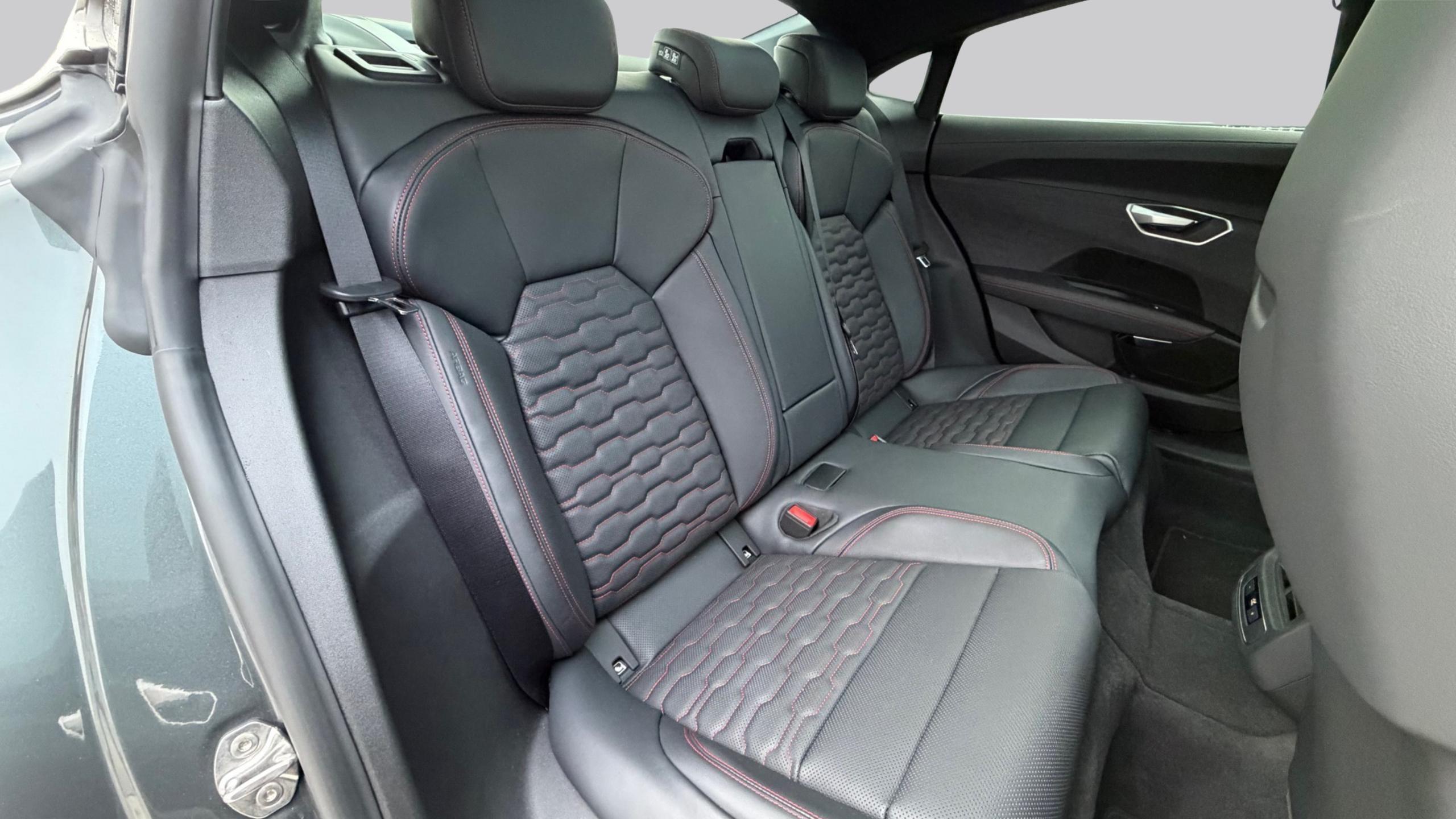 Audi e-tron GT QUATTRO