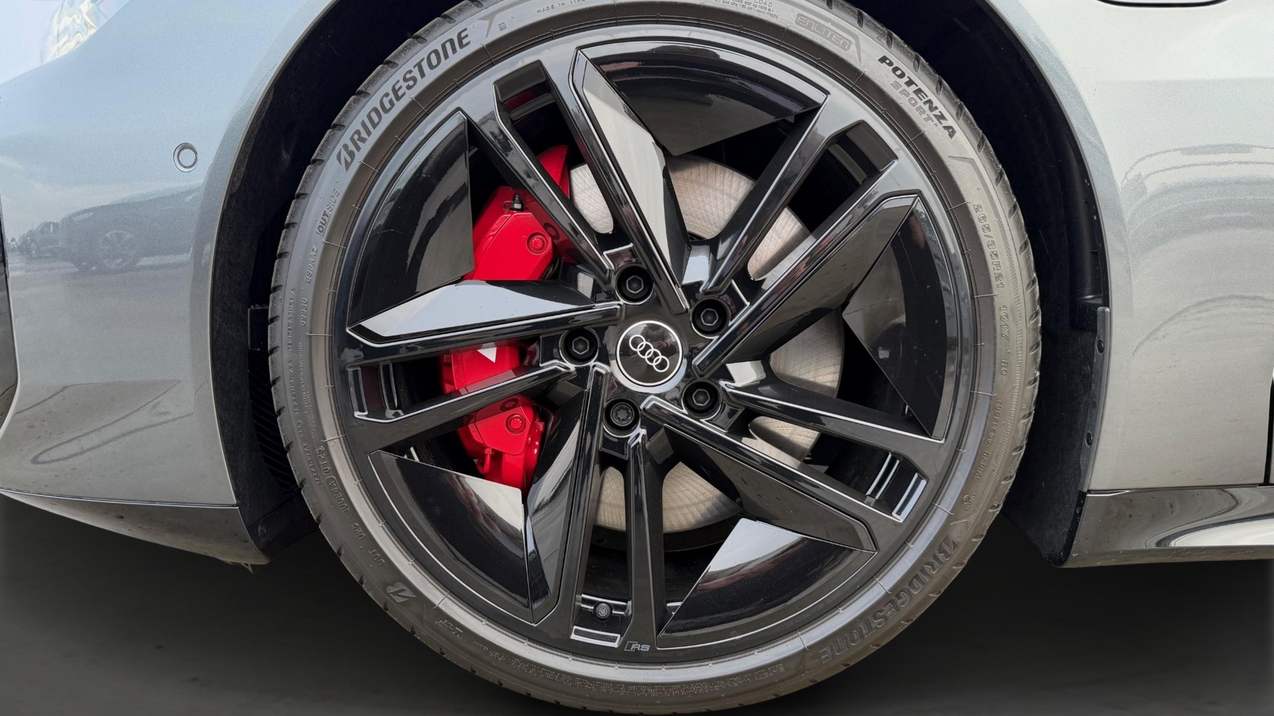 Audi e-tron GT QUATTRO
