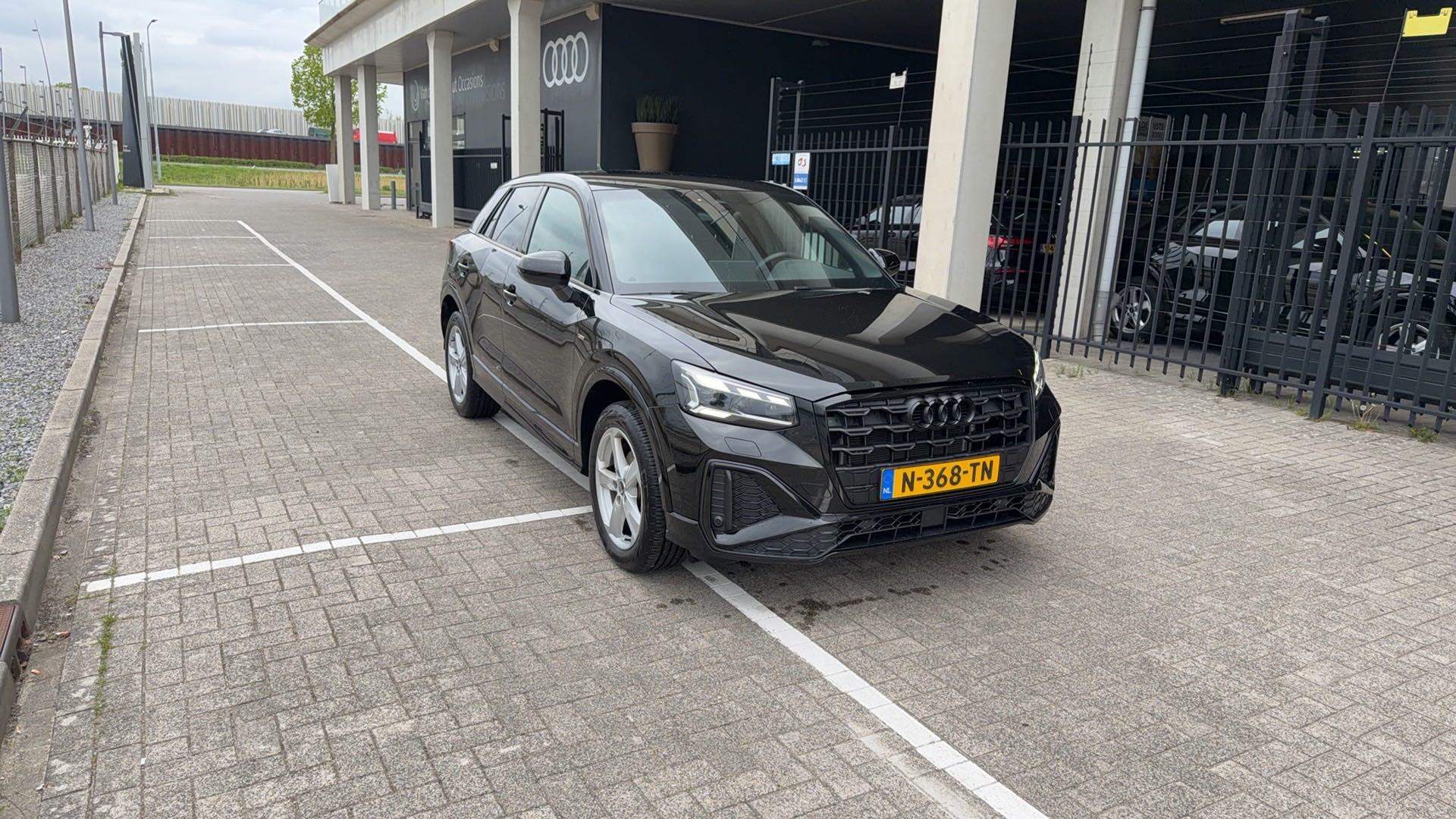 Audi Q2