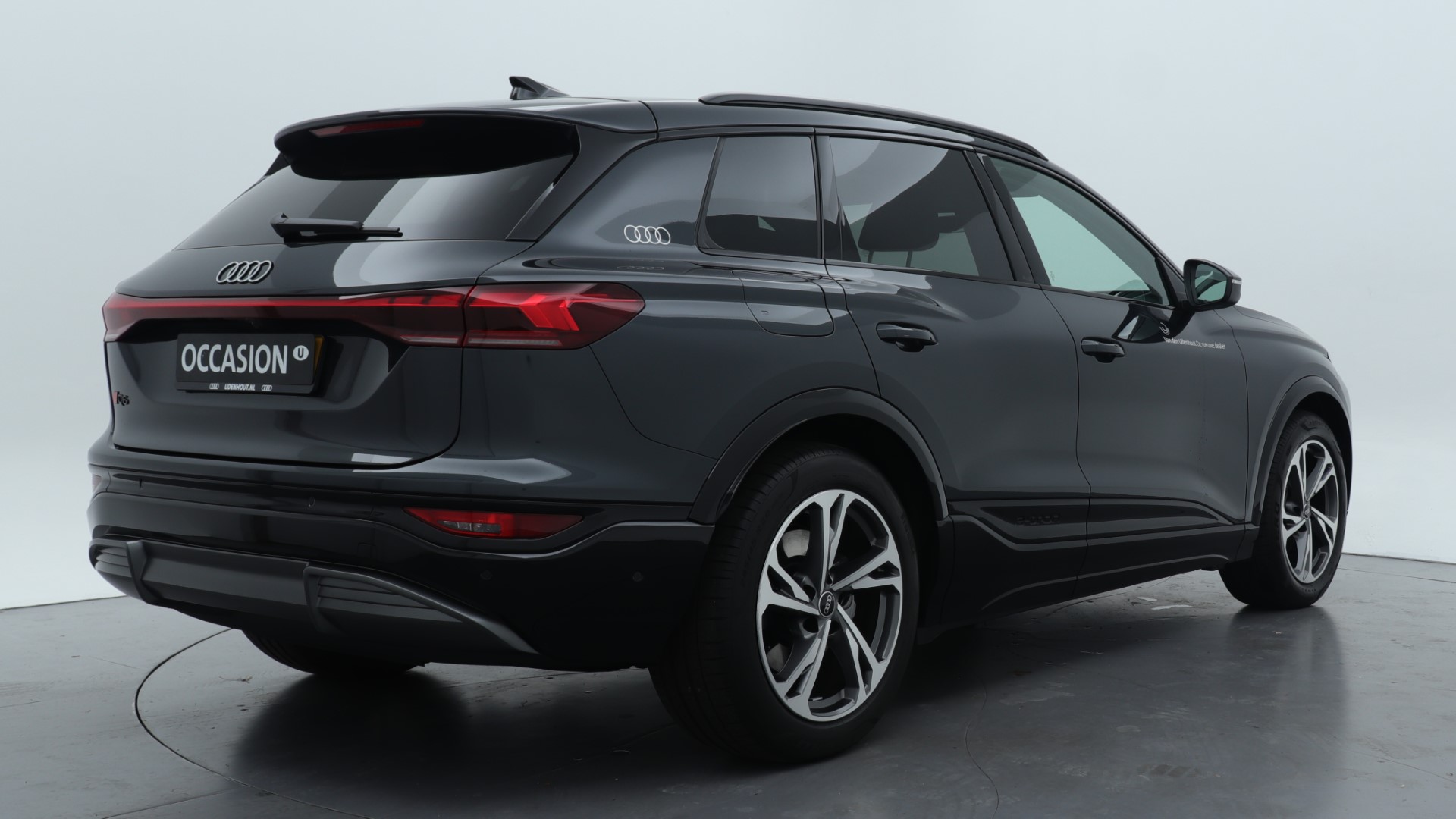 Audi Q6 e-tron
