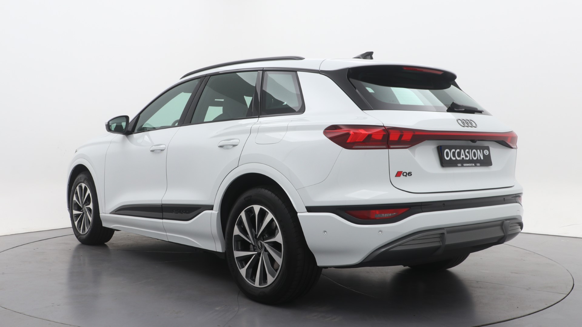 Audi Q6 e-tron