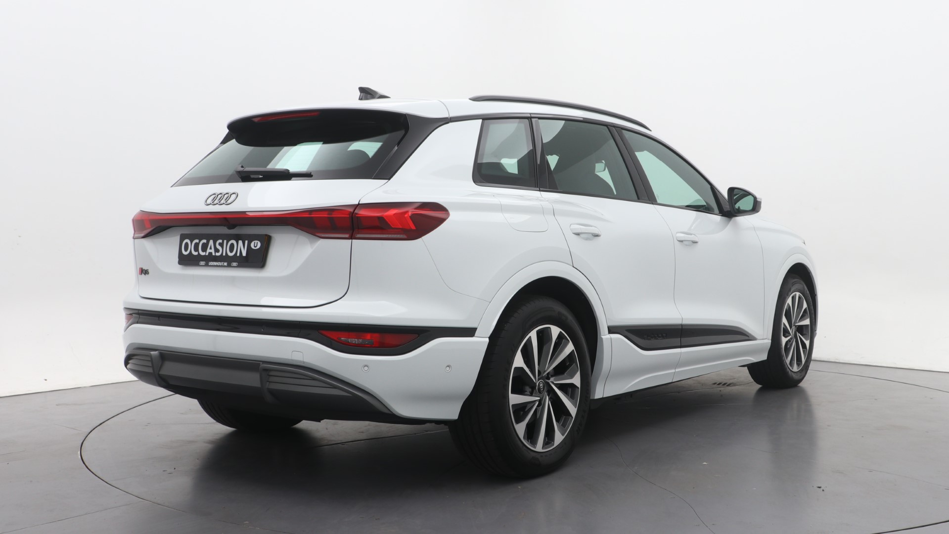 Audi Q6 e-tron