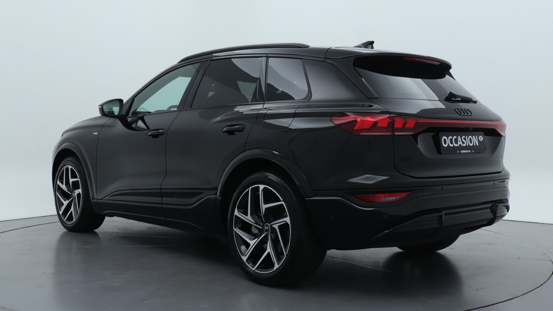 Audi Q6 e-tron
