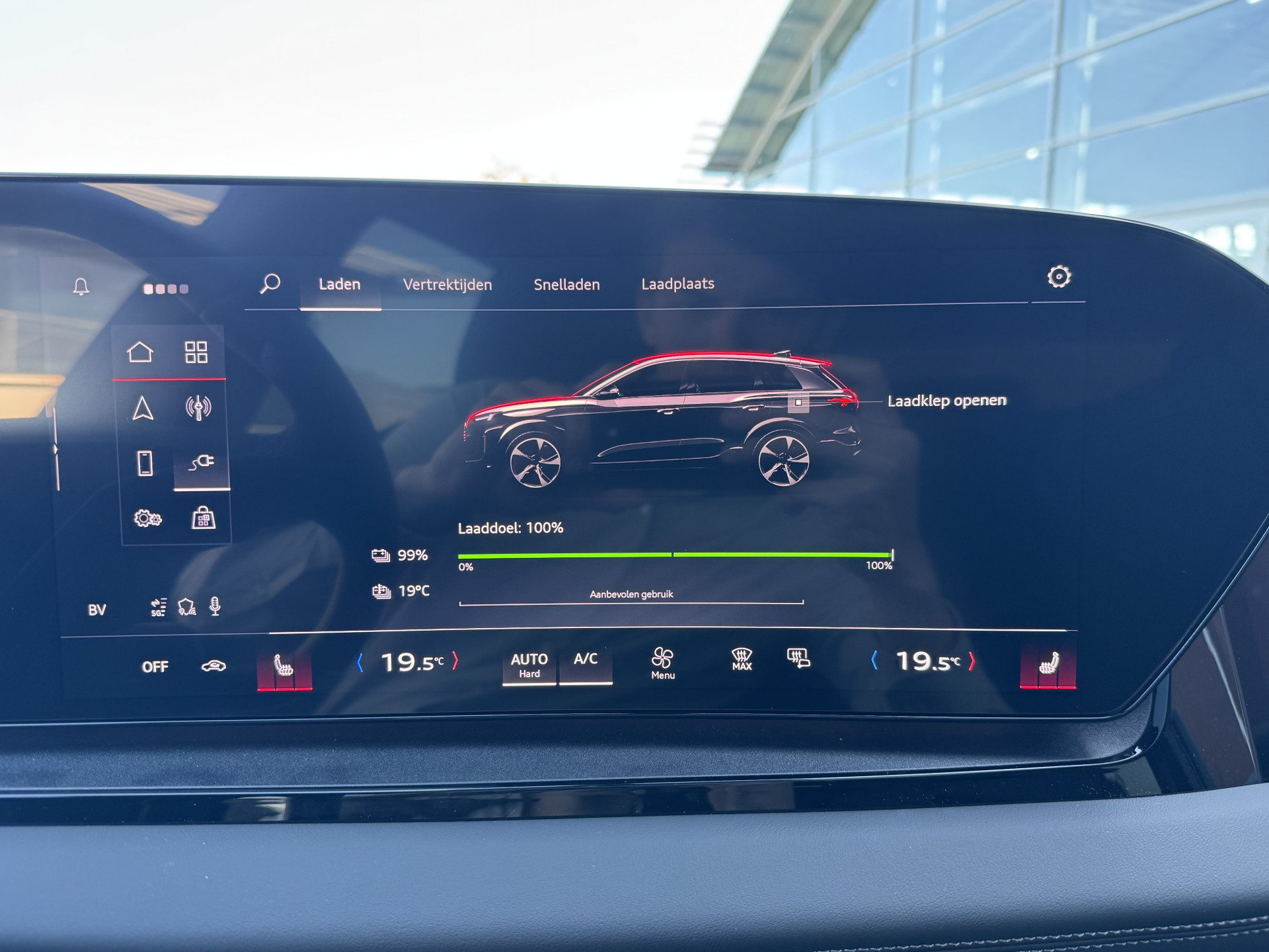 Audi Q6 SUV e-tron
