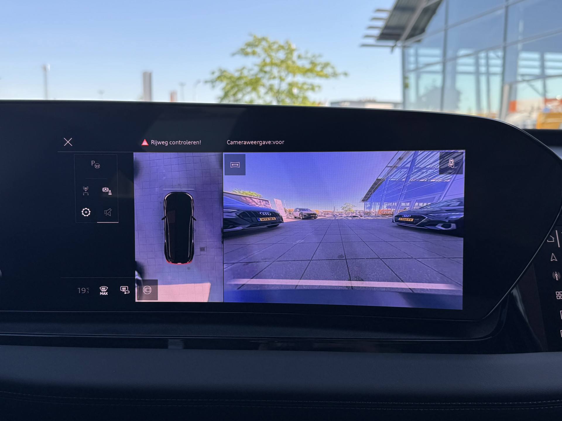 Audi Q6 SUV e-tron