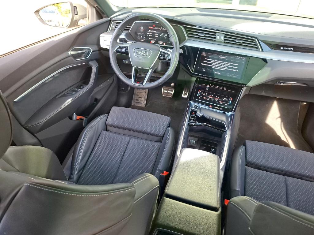 Audi Q8 e-tron