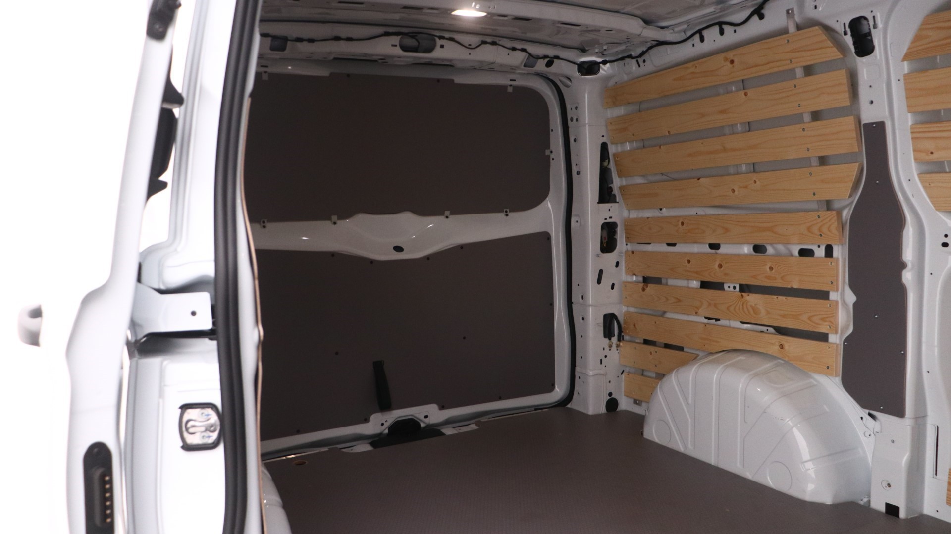 Volkswagen Bedrijfswagens Transporter Bestelwagen (7)