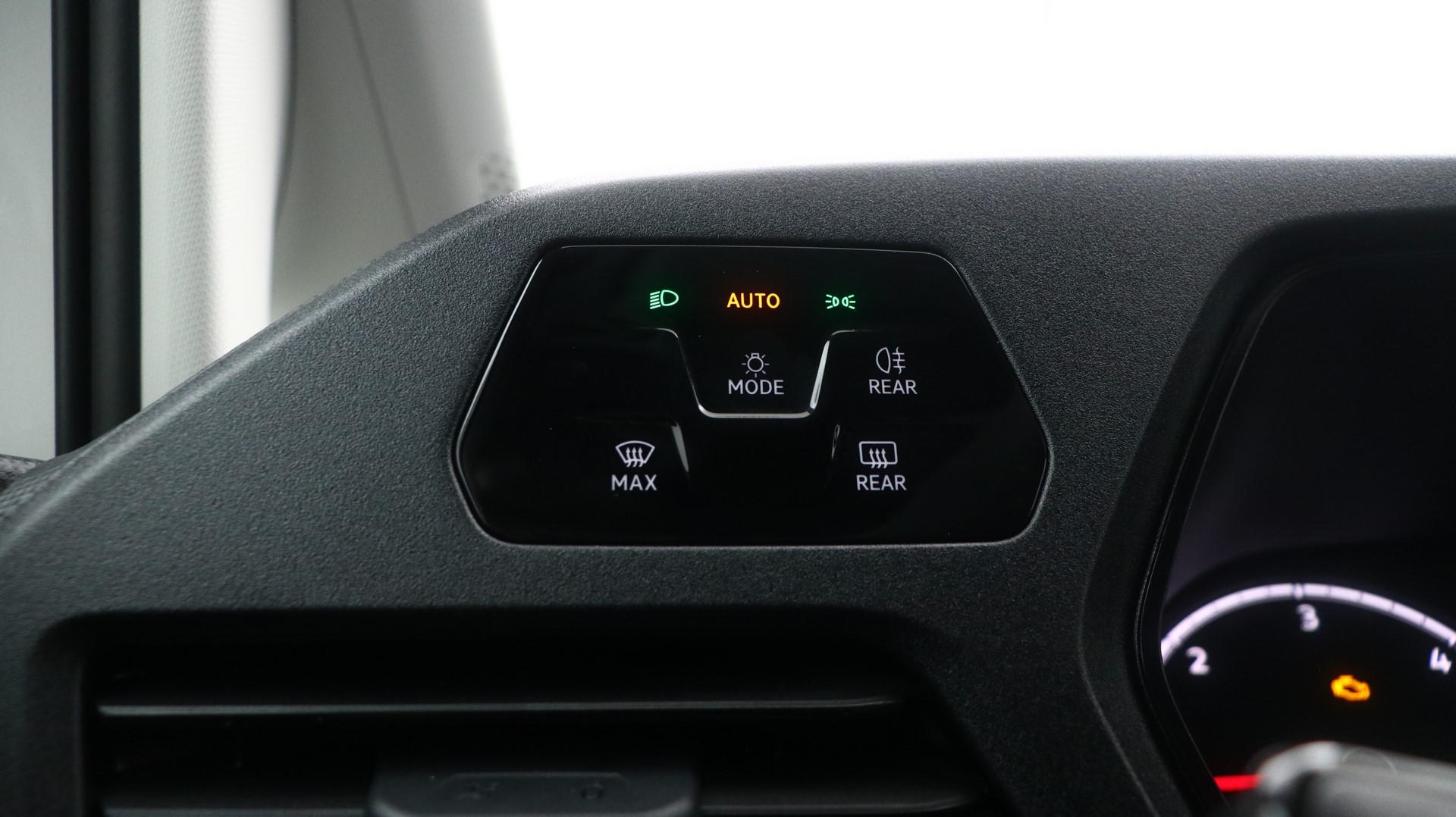 Volkswagen Caddy (5)