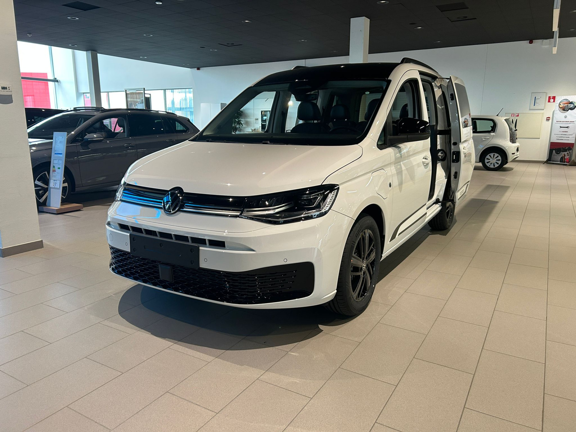 Volkswagen CADDY KOMBI