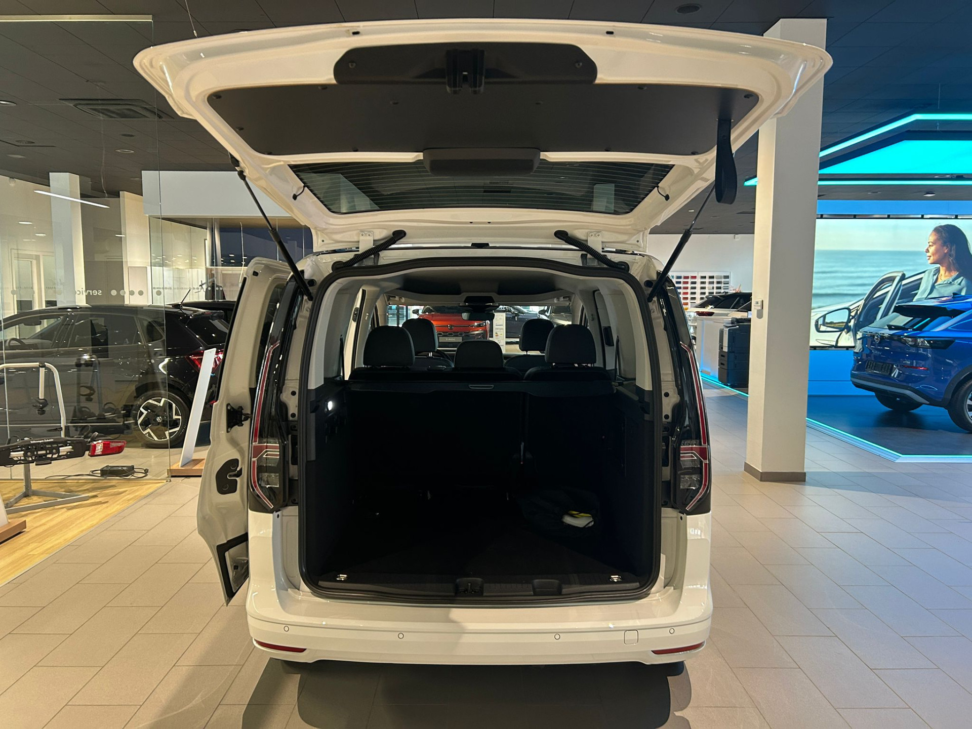 Volkswagen CADDY KOMBI