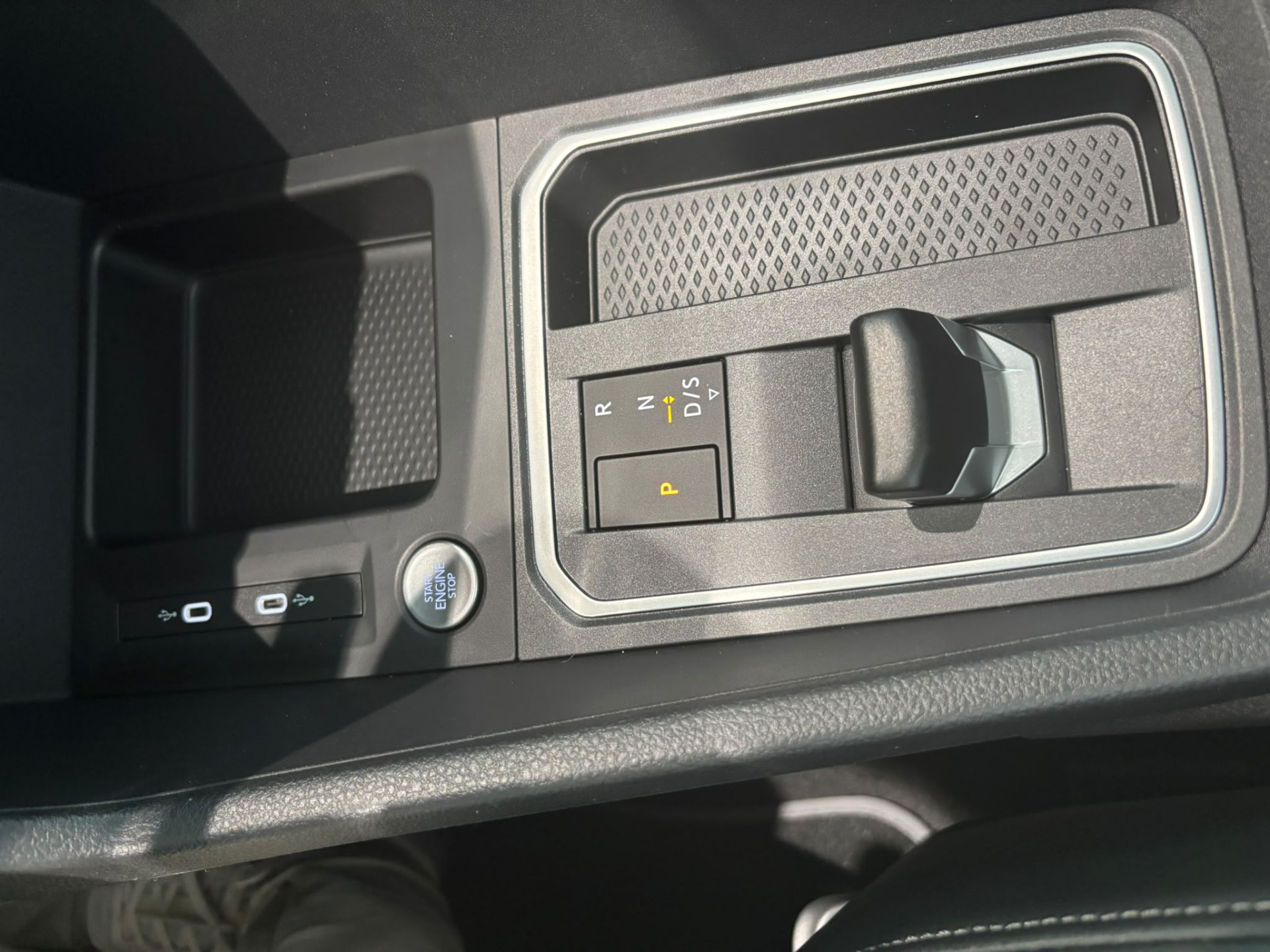 Volkswagen CADDY KOMBI