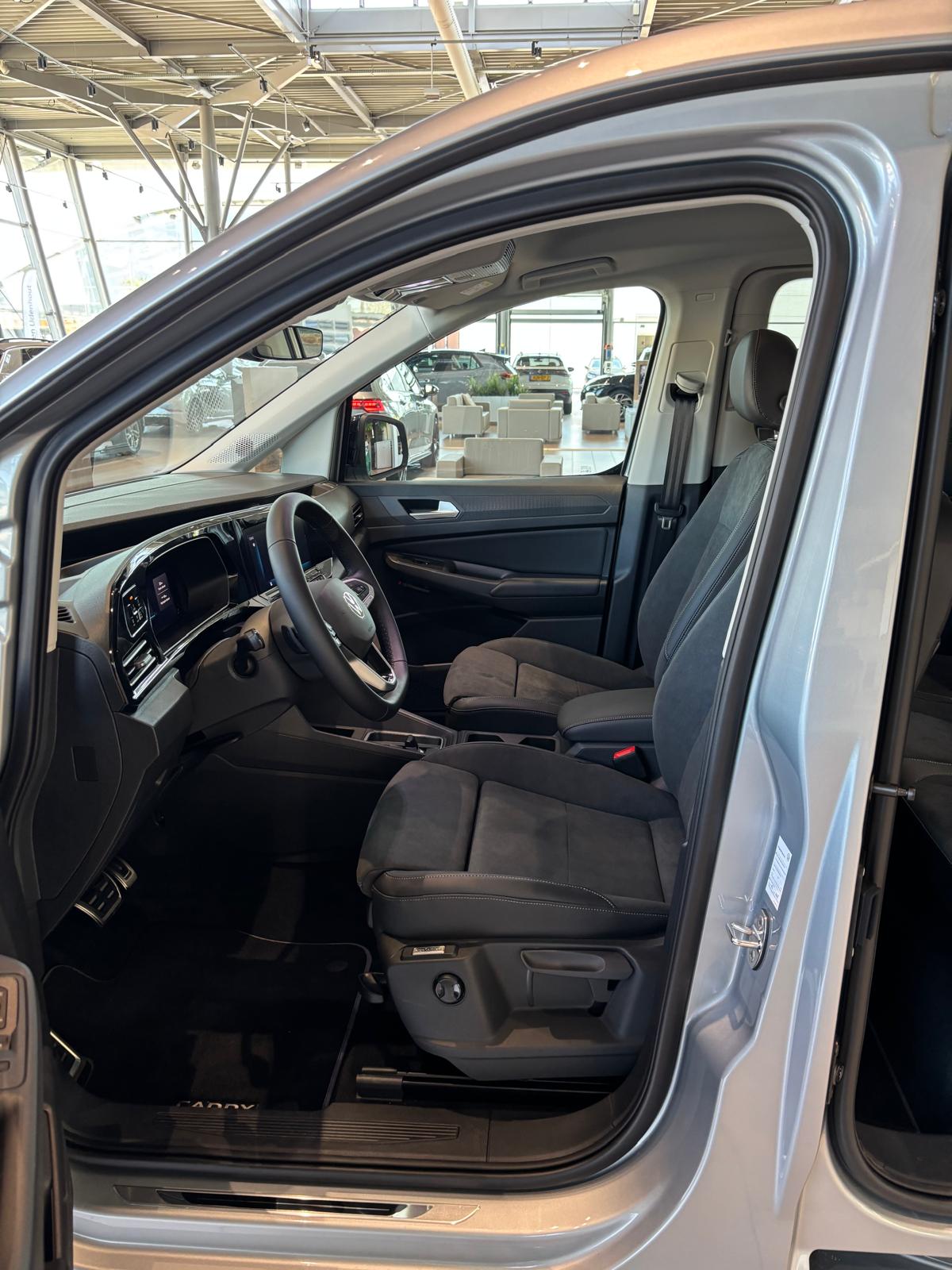 Volkswagen CADDY KOMBI