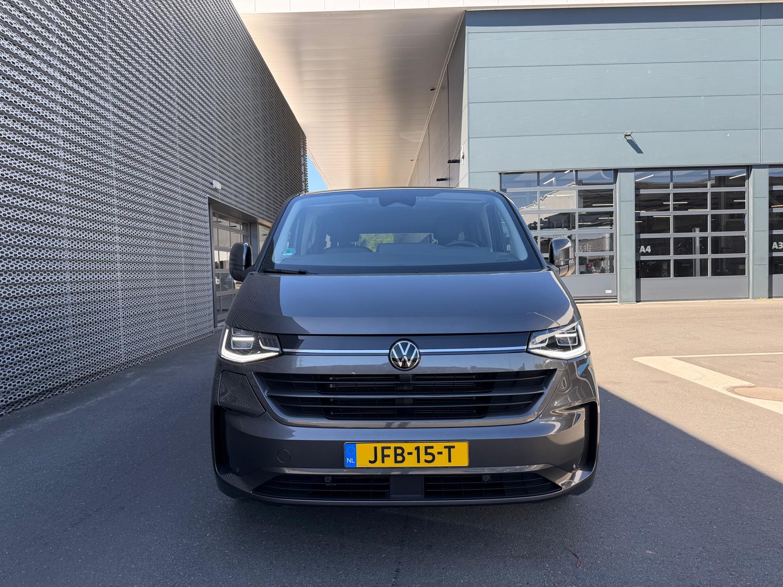 Volkswagen e-Caravelle