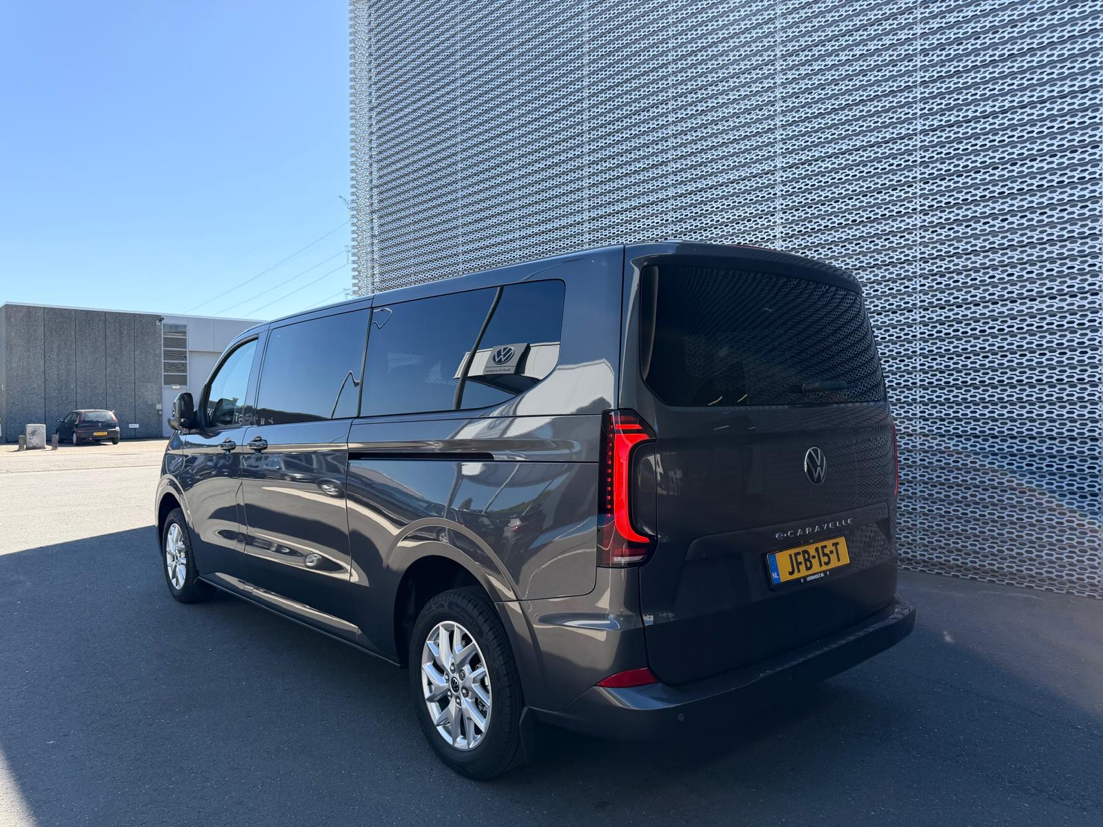 Volkswagen bedrijfswagens e-Caravelle