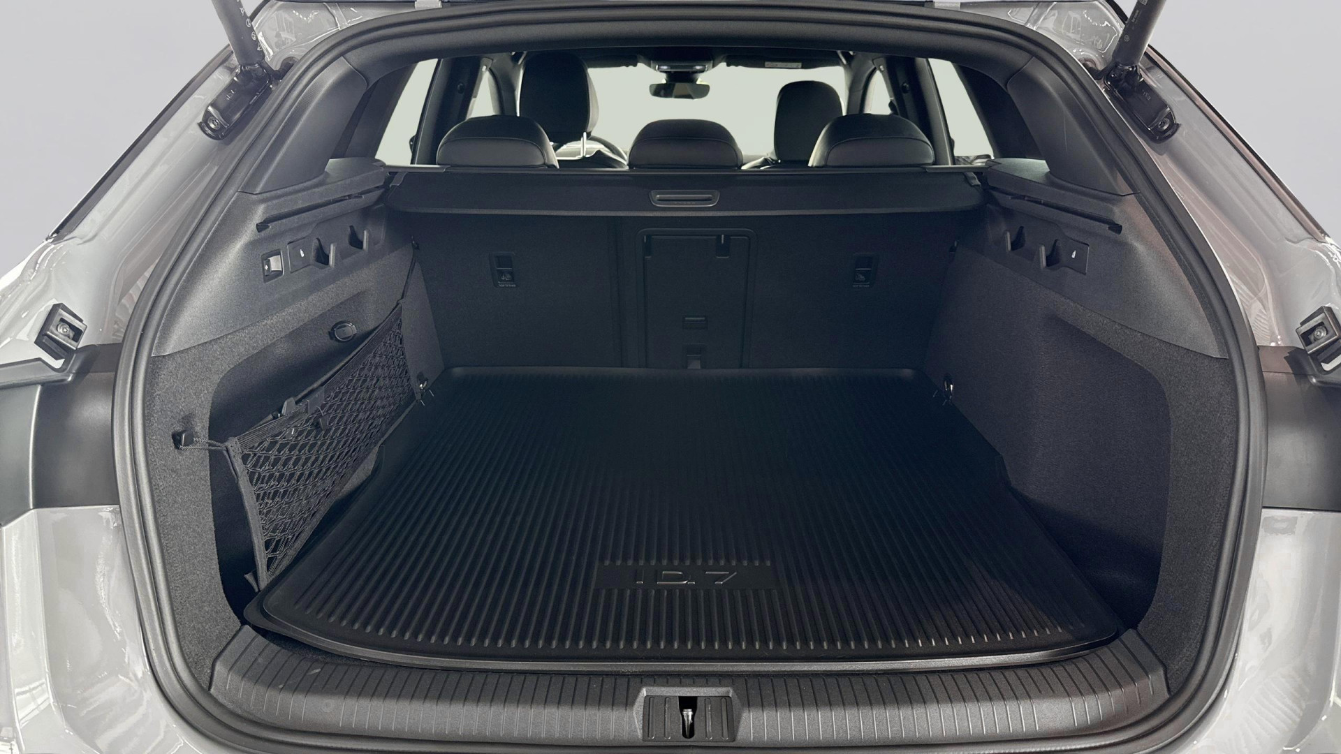 Volkswagen ID.7 Tourer