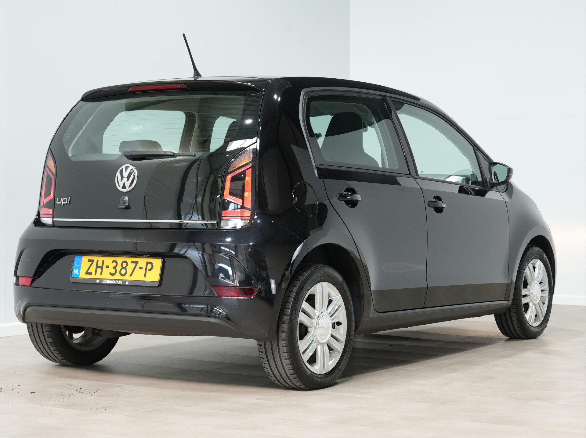 Volkswagen up!