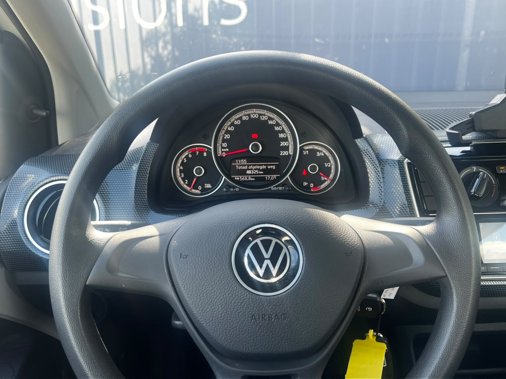 Volkswagen up!