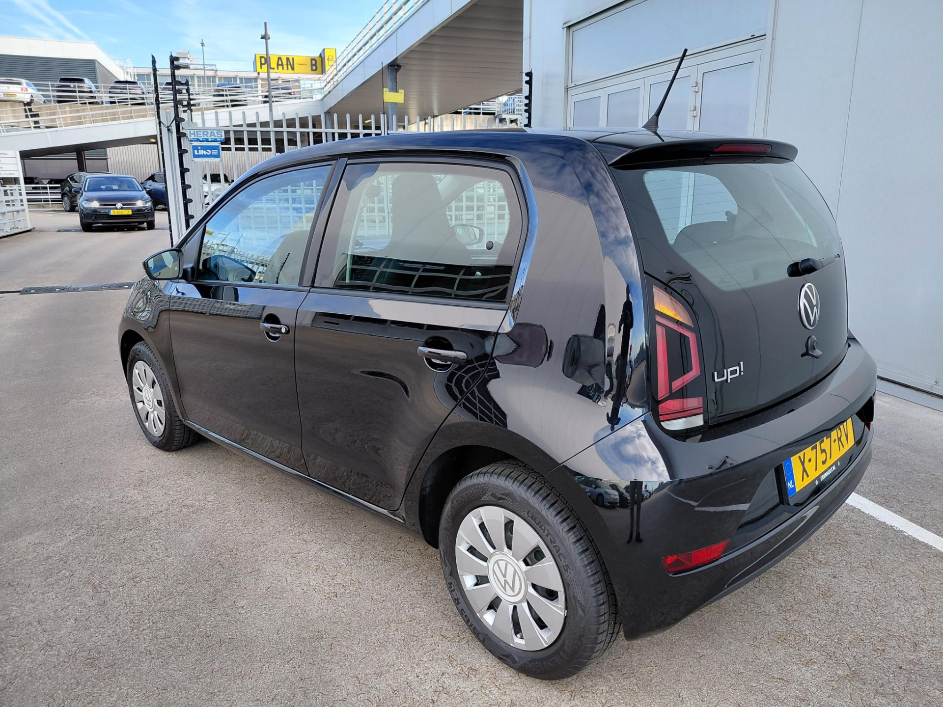 Volkswagen up!